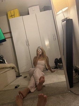 pakibarbi2's tweet photo. Pakistani teen soles for the win
Like and retweet and follow 
Feet and soles session and content now available
Telegram💬 https://t.co/XZeR3ja6U5 https://t.co/YjHlg9Fjsn