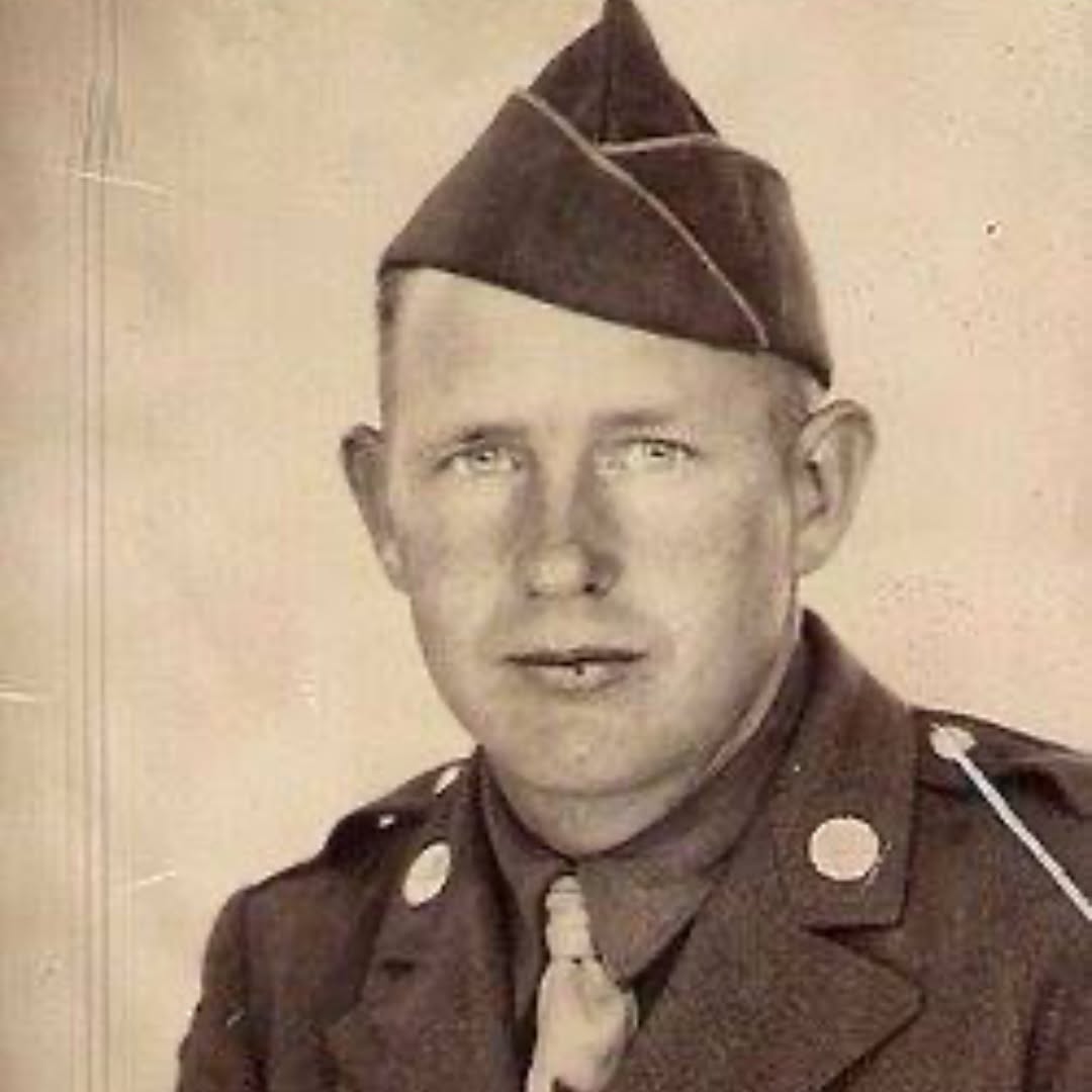 WWIIMemorial's tweet photo. U.S. Army Staff Sergeant Jack James Pendleton of Yakima, Washington was posthumously awarded the Medal of Honor for his heroic actions on October 12, 1944 while serving in Company I, 120th Infantry Regiment, 30th Infantry Division.

 On October 12, 1944, in Bardenberg, Germany, Staff Sergeant Pendleton voluntarily led his squad in an attack against an enemy machine gun. After being seriously wounded, he continued forward alone, purposely drawing the machine gun's fire so that another squad could advance and destroy the enemy position. He was killed by the intense fire from the machine gun. He was 26 years old.

#WeRememberThem