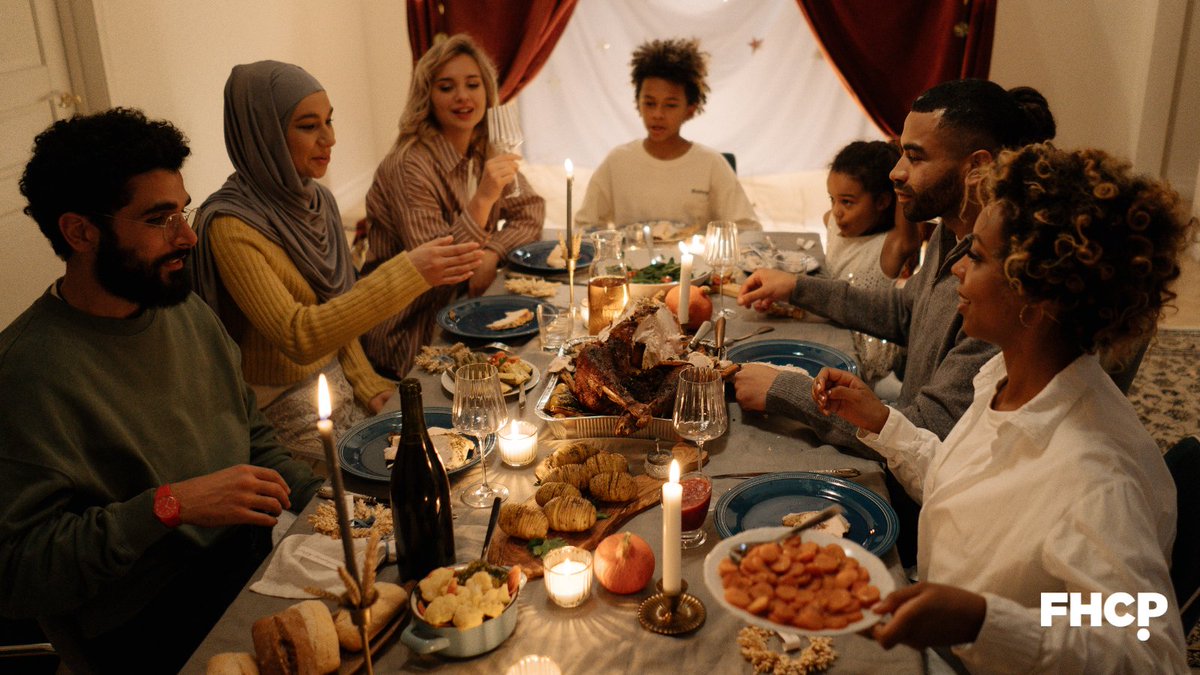 FHCP_PASC's tweet photo. 🍁 Happy Thanksgiving from FHCP!

We're thankful for the people and businesses across Canada's food industry who work year-round to keep food available and accessible to Canadians.

Our office will be closed Monday, October 12. Wishing everyone a wonderful long weekend! https://t.co/cq3c9u43cp