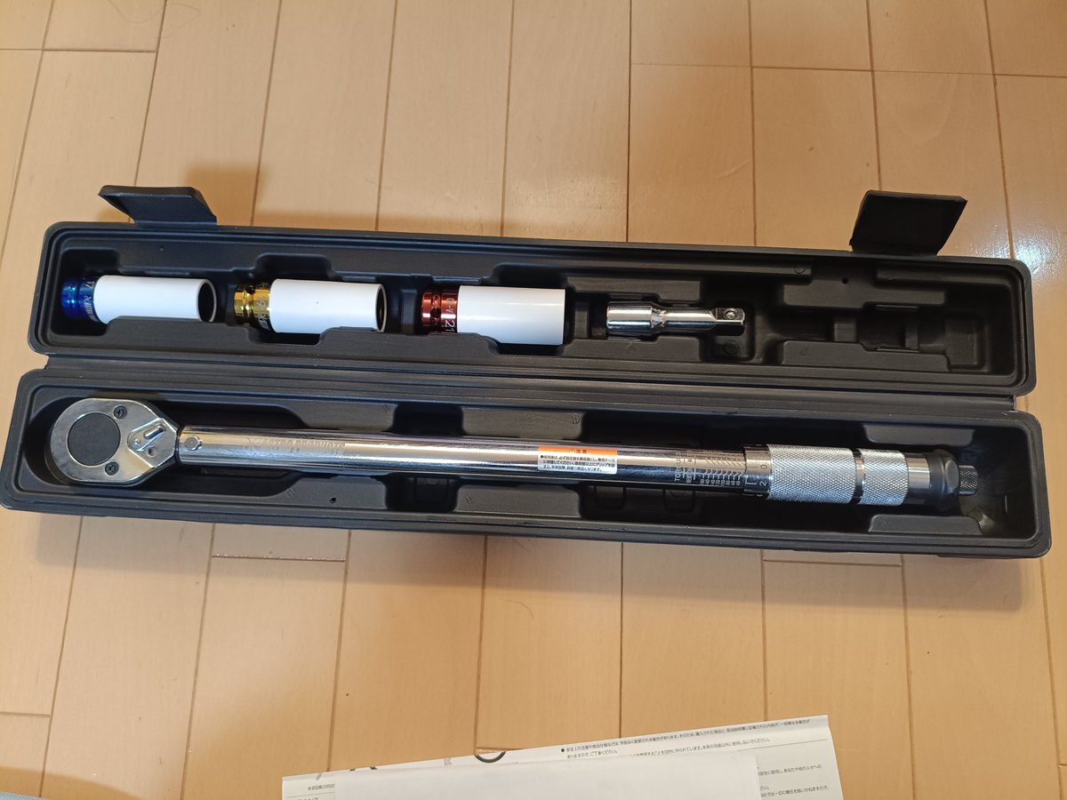 RyoCgbrm427's tweet photo. @Roll_evo TONEイイですね✨️
アストロのトルクレンチを買いました
特価品は20%にできないからと店員さんが定価から20%Offにしてくれて少し安く買えました♪
買いに行った後でついて来た娘が「パスタを食べたい」というのでアストロ所沢店から鶴ヶ島の「る〜ぱん」までドライブになりました😁 https://t.co/otIjx0SIAr