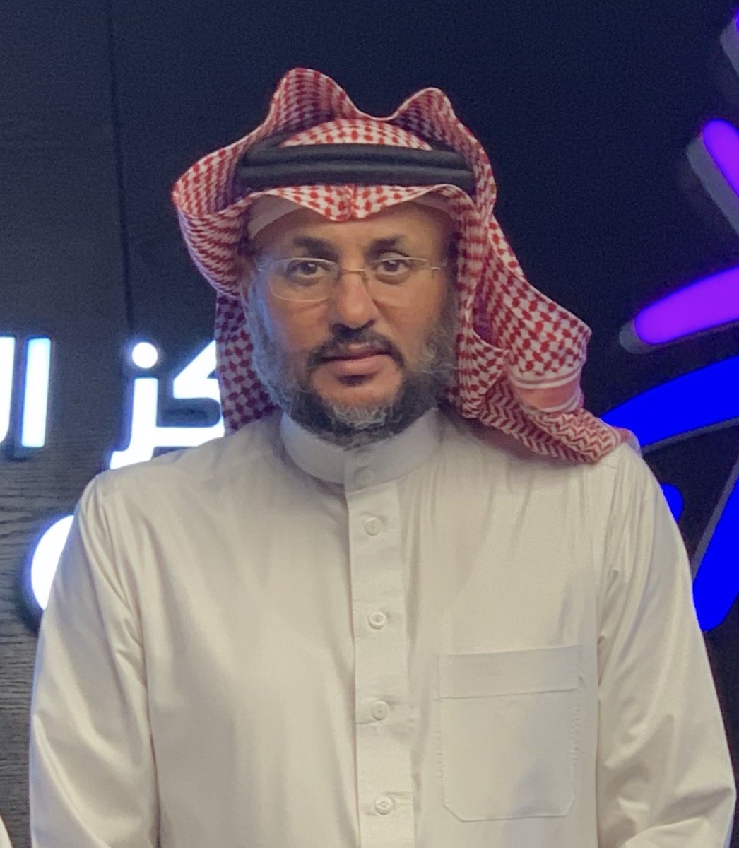 abalgarni's tweet photo. نحمد الله على سلامة الصديق العزيز ورفيق الرحلة @ky_alharbi من الاعتداء الأثم الذي تم على مطار الملك خالد بالرياض.
الف سلامة يابو مهند وخطاك السوء https://t.co/l2XoSBjO7I