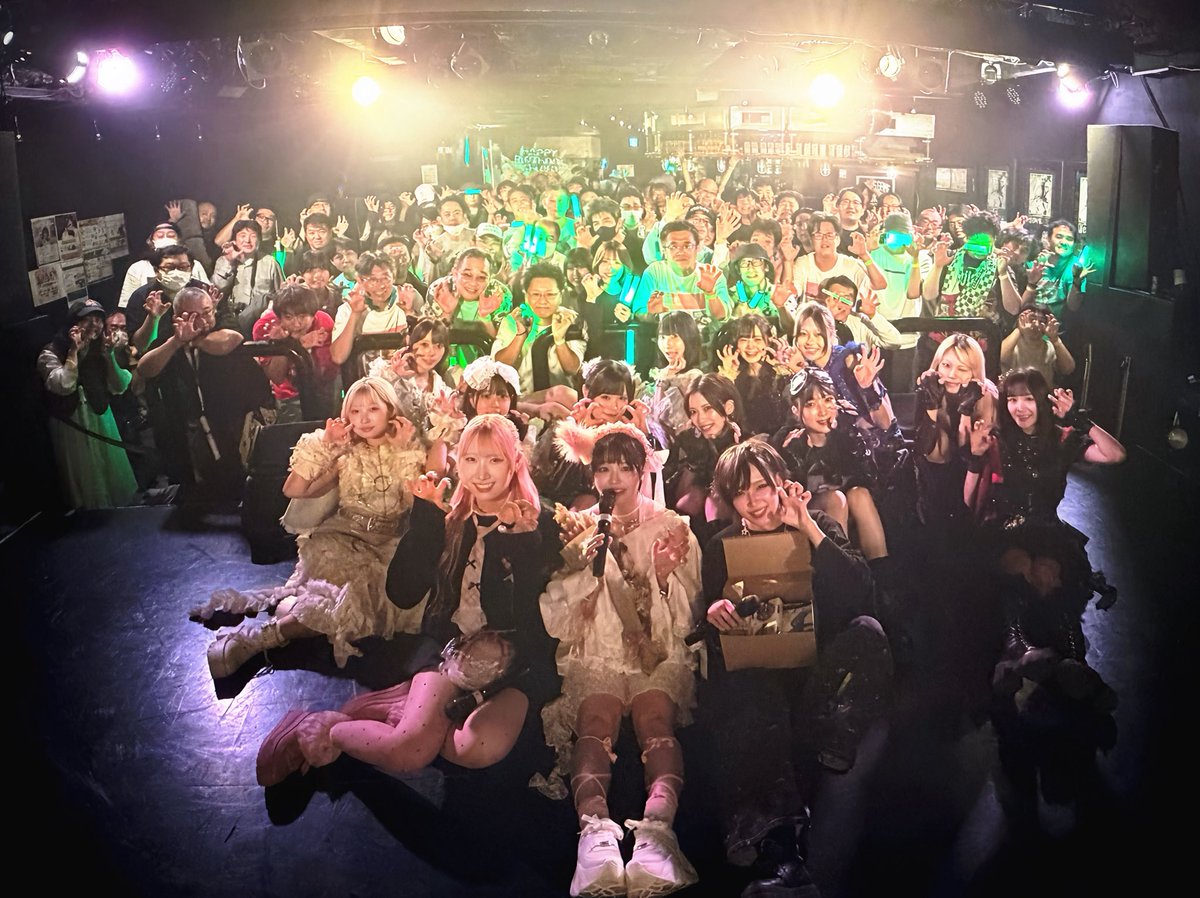 official_boku2's tweet photo. ⟡.·*.··············································⟡.·*.

     #来玲町しあり生誕祭2026 
      ありがとうございました🌟

⟡.·*.··············································👶.·*.

@Shiari_boku2 
@Yuh_boku2 
@Sayu_boku2 

👈記念写真   ダイジェストムービー👉 https://t.co/xgbo3PIwxA