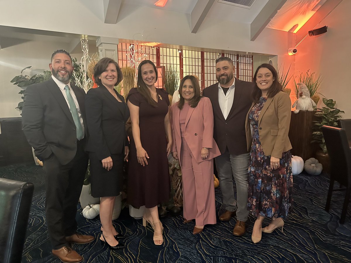 LJaime13's tweet photo. Dover is home to the 2026 New Jersey Teacher of the year!!!  @DoverHSNJ  @PublicDover https://t.co/sUzKocSQcz