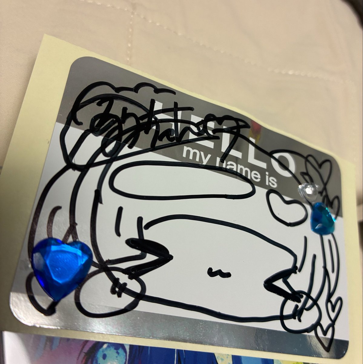 yamadajohns's tweet photo. ���추얼스에서 산 굿즈들 이제 까보고있는데…

Ruuchan 사인스티커 이거 진짜 사인이었어‼️‼️‼️‼️‼️‼️‼️‼️‼️

그리고 노래도 좋아요.. 감사합니다😭

#ruuchan #VIRTUALS2026 #버츄얼스2026 https://t.co/PFqU0X4OuY