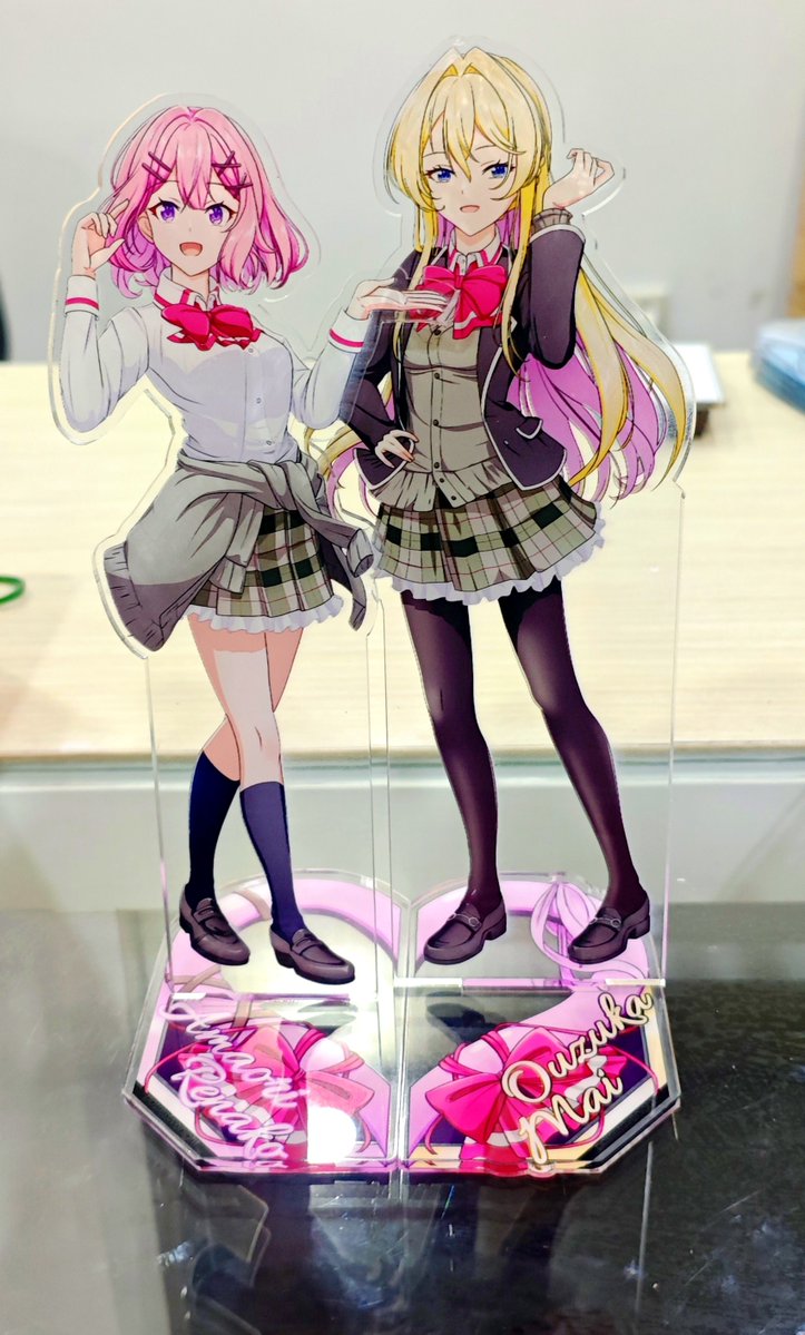 possessivenight's tweet photo. Product sampe for yuri/gl. Watanare Akrilyc Standee. #cf23 #cf23catalogue #comifuro23catalogue https://t.co/AO9D7d1sIn
