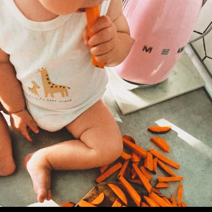 kirsvelyn's tweet photo. Minha abelhinha,
Eu te amo.🐝 https://t.co/Qu5FFaFaCb