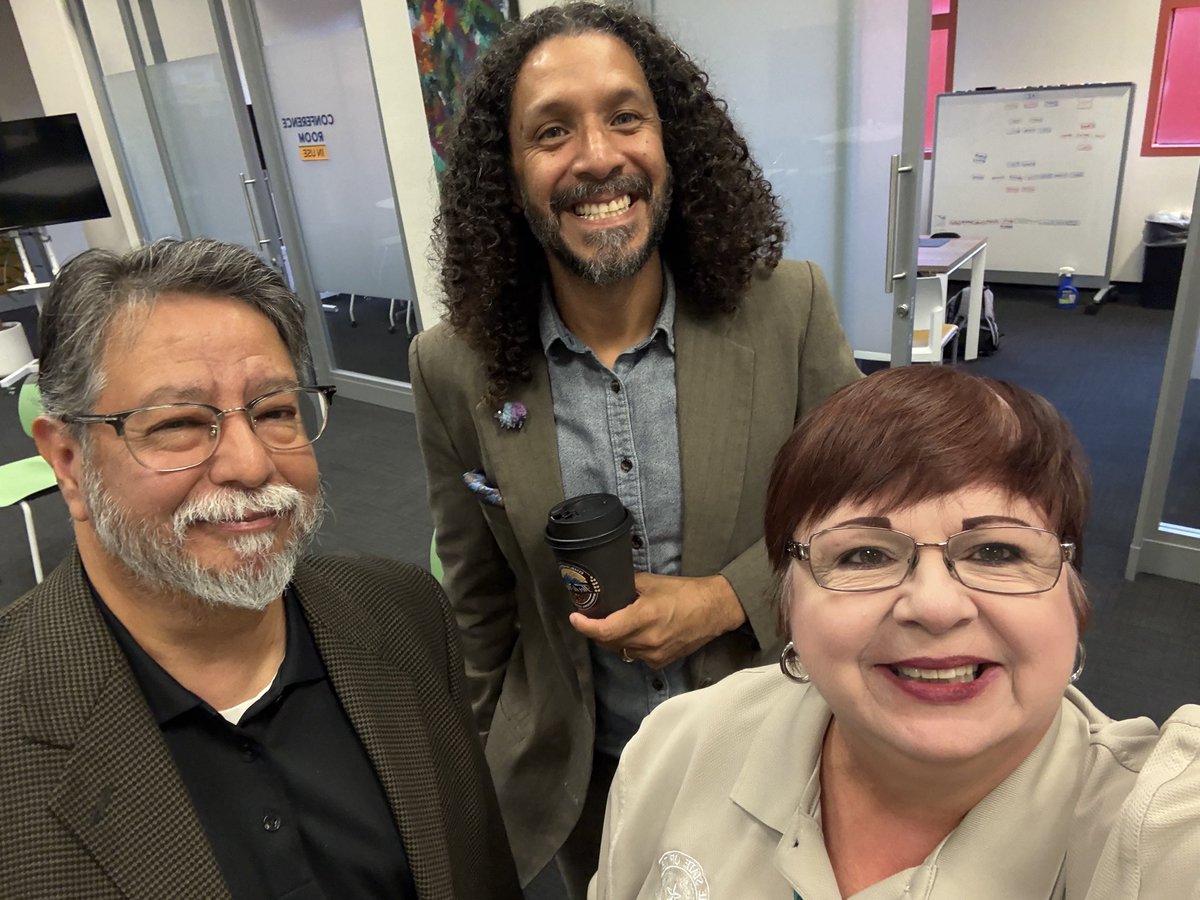 smwbe's tweet photo. The Bexar County Small Business & Entrepreneurship Department (SBED) joined its partners at Launch SA for the Partner Quarterly Meet Up,
#BexarCounty #SBED #SBOC #SLOVBE https://t.co/NFwR3svor7