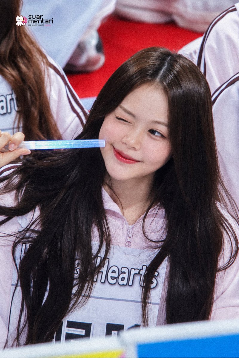 suarmentari's tweet photo. 250825 ISAC

#CARMEN #카르멘 #カルメン 
#Hearts2Hearts #하츠투하츠 https://t.co/uTtm39GuNN