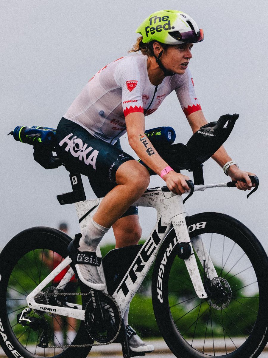 TrekBikes's tweet photo. @taylorknibb shocked the world in one of the greatest finishes in @IRONMANtri  World Championships history. She surged into the lead with roughly a kilometer to go, and solidified her status as a legend. 

📸 @TalbotCox https://t.co/9MctQJcQAg