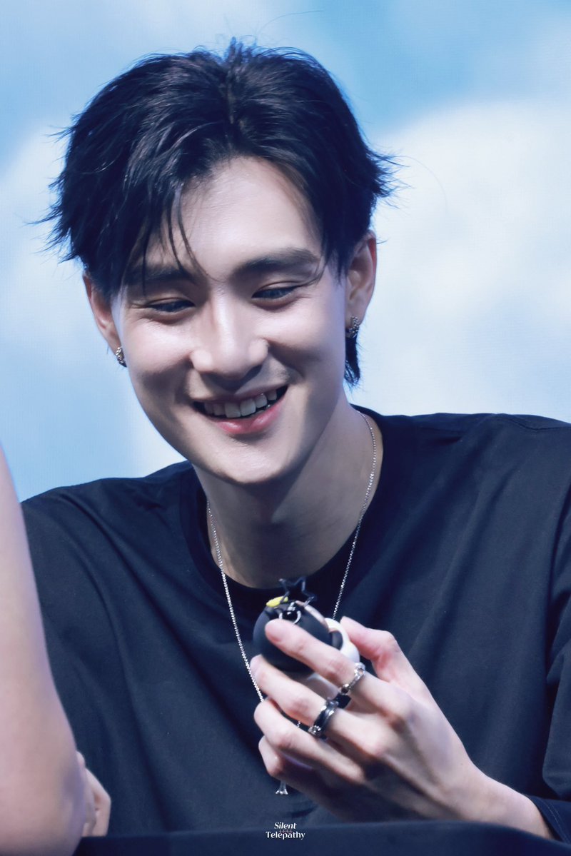 aquariusbbear's tweet photo. Uncle Tee loves Samruay🥹🤎
(cr. hey_iam61 threads, ShuangSilent X) https://t.co/IV8IPVuSZ0
