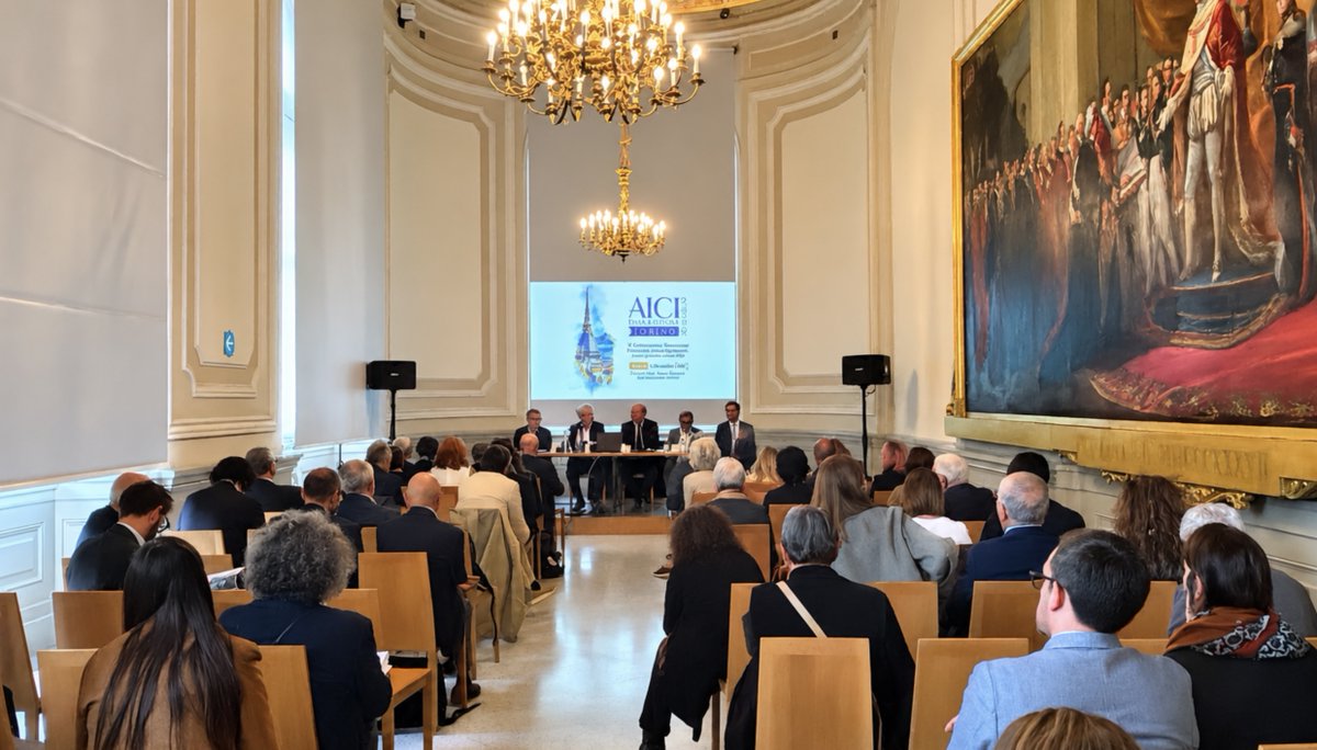 ArchOlivetti's tweet photo. 📸 Due giornate a Torino per la X Conferenza nazionale #AICI!

Con Enrico Bandiera abbiamo condiviso l’esperienza di #ArchiviOlivetti nella valorizzazione della #StoriaDiInnovazione di #Olivetti attraverso l’IA, in collaborazione con TIM Enterprise.

 #ArchivioStoricoOlivetti https://t.co/VAtZDS0HdG