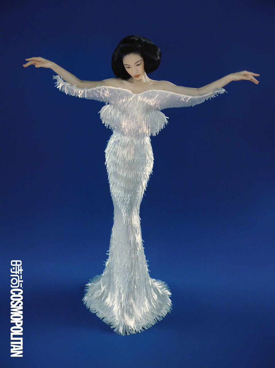 cafewindows's tweet photo. zhong chuxi for the october 2026 cover of cosmopolitan china
photographed by liu zongyuan https://t.co/AAQHLdyC1O