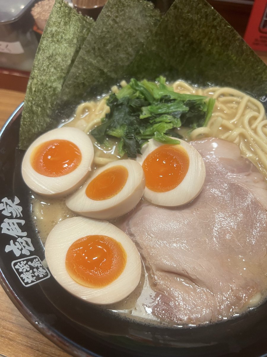 titosemilonge's tweet photo. お笑いとアコースティックイベントありがとうございました！
同期の一夜城やチョイチョイ麺、頑張れ！ひろゆき、後輩のかわゆし銀行当座のご協力をもらい成功できました！

12日後にはこちらの二つ

メガワンクエスト:https://t.co/jBB8EbgCji

血色良好:https://t.co/r2Fw5R07DH

六本木サイコー！！ https://t.co/FSL1X0RfE9