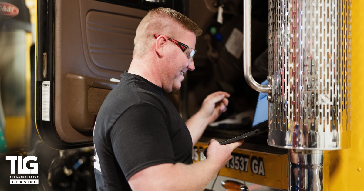 TLGPeterbilt's tweet photo. With contract maintenance from TLG Leasing &amp; Rental, you get experienced support and customized maintenance programs, so your team can spend less time managing maintenance and more time keeping your business moving.

🔗: https://t.co/jaKmF4K3ab or text "TLGLEASING" to 45212. https://t.co/x2GfgZA6Xa