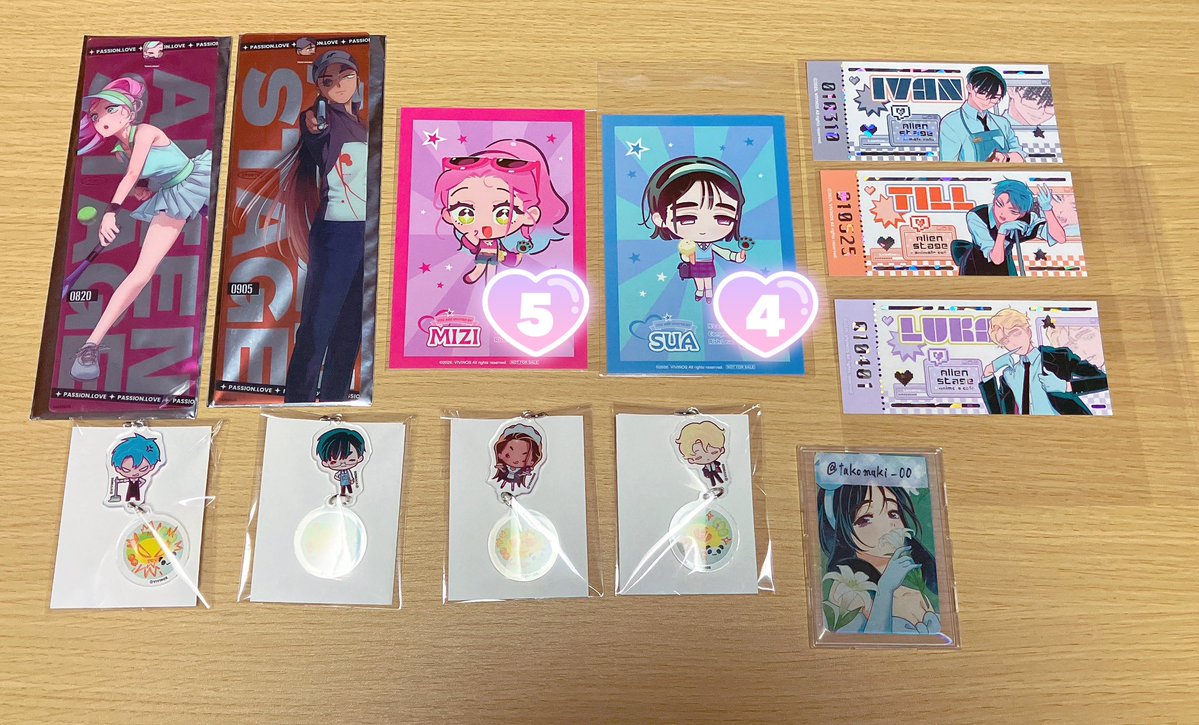 takomaki_00's tweet photo. 【譲渡】ALIEN STAGE ALNST エイリアンステージ  アニカフェ AaD 兎シリーズ

譲）ミジ スア ティル イヴァン ヒョナ ルカ

求）定価＋送料(ルカぬい 3500円､ポスカ特典 100円/枚､缶バッジ特典 500円/個､ステッカー特典 300円/個)

最推し優先
男子は女子含むかつ纏めてのお取引優先

続(必読) https://t.co/1cDOx7a4m4