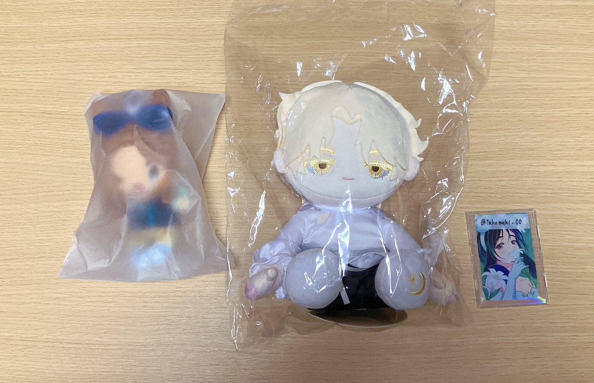 takomaki_00's tweet photo. 【譲渡】ALIEN STAGE ALNST エイリアンステージ  アニカフェ AaD 兎シリーズ

譲）ミジ スア ティル イヴァン ヒョナ ルカ

求）定価＋送料(ルカぬい 3500円､ポスカ特典 100円/枚､缶バッジ特典 500円/個､ステッカー特典 300円/個)

最推し優先
男子は女子含むかつ纏めてのお取引優先

続(必読) https://t.co/1cDOx7a4m4