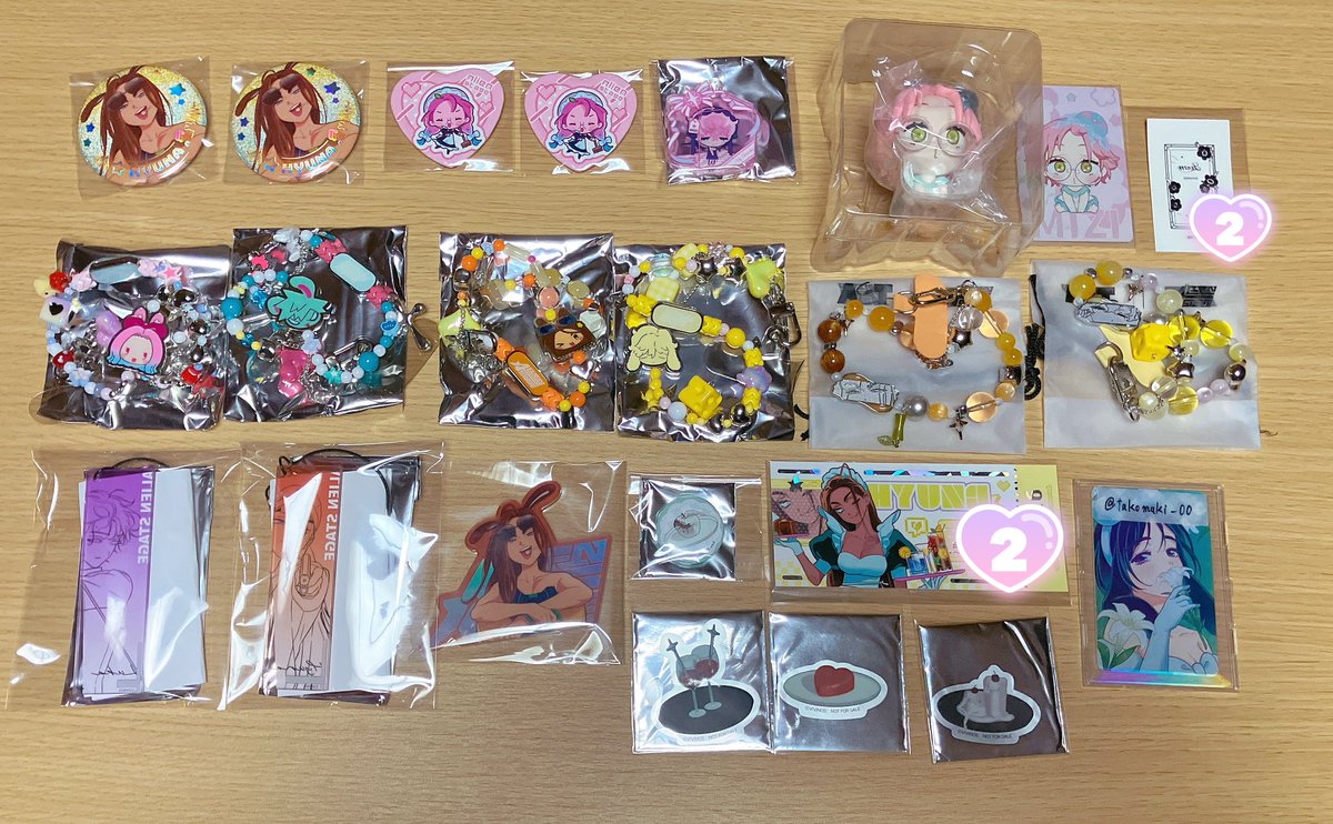 takomaki_00's tweet photo. 【譲渡】ALIEN STAGE ALNST エイリアンステージ  アニカフェ AaD 兎シリーズ

譲）ミジ スア ティル イヴァン ヒョナ ルカ

求）定価＋送料(ルカぬい 3500円､ポスカ特典 100円/枚､缶バッジ特典 500円/個､ステッカー特典 300円/個)

最推し優先
男子は女子含むかつ纏めてのお取引優先

続(必読) https://t.co/1cDOx7a4m4