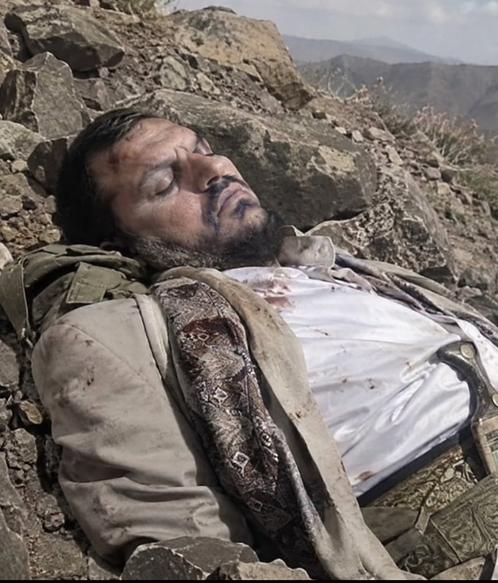 A1inu5's tweet photo. "عبدالملك الحوثي"
 اقسم بالله يا أهل اليمن لن تأتيكم فرصه مره ثانيه مالكم عذر قومو قومة رجل واحد احرقو من يهدم بيوتكم وينهب أموالكم وأطفالكم معاكم دعم ارض وجو بسوريا فقط دعم معنوي انتصرو لارضهم وعرضهم لأنهم رجال خلو مشاكلكم فيما بينكم بعد خروج الروافض من دياركم التاريخ لن يرحمكم https://t.co/VIEJbot590