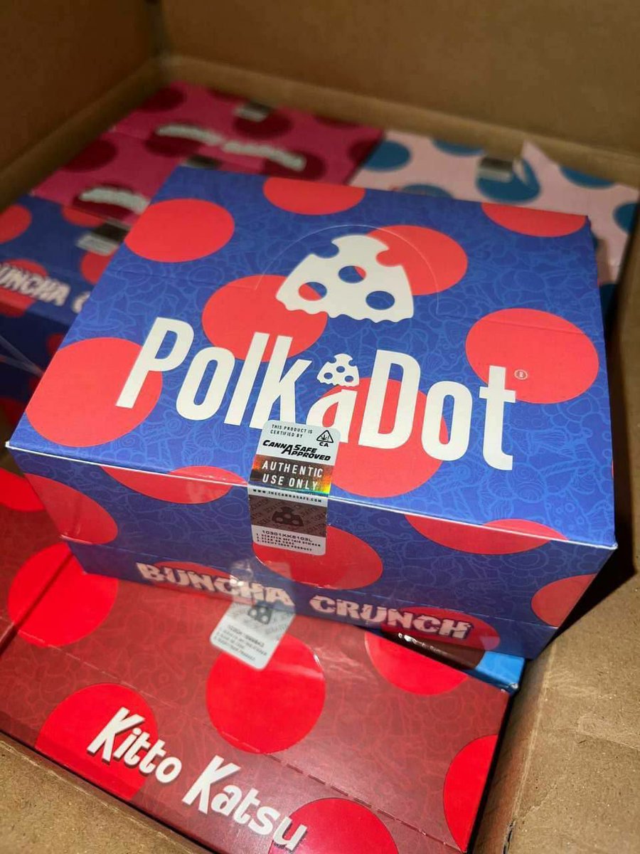 justme_iab's tweet photo. Mushroom chocolate bar 🍫 (Polkadot bars) 🍄🍄
$100 per piece🍃🍫
Shophere📲https://t.co/V9ATuigBN3
#LosAngeles #California #cannabis #weed #indica #hybrid #sativa #zaza #gas #bud #ogkush #weedingcake #drugs #coketwt #usa #Fl #Za #snowcone #blunt #edibles #carts #yarts #plug https://t.co/q1TvFkKQqh
