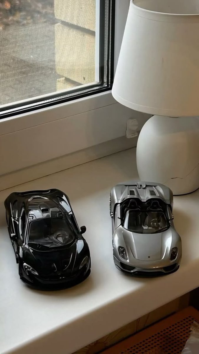 wtfay0's tweet photo. little details. https://t.co/UNNoroTB1E