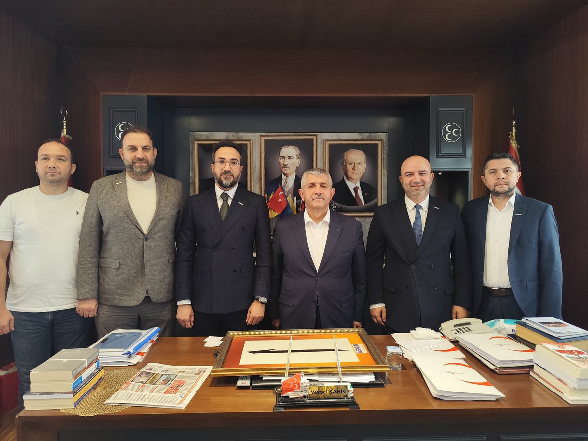 mhpizmirilbsk's tweet photo. Anadolu Aslanları İş İnsanları Derneği (ASKON) İzmir Şube Başkanı Hüseyin Küçükdemirci ve Yönetim Kurulu Üyeleri İl Başkanlığımızı ziyaret ettiler.

Nazik ziyaretleri için kendilerine teşekkür ediyoruz. https://t.co/qiMyhbdBye