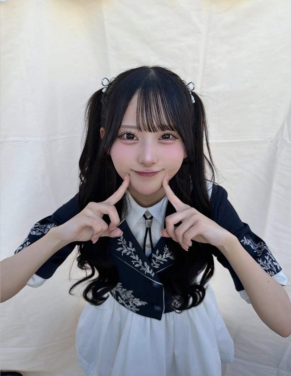 lzo6q's tweet photo. 綾瀬ことりちゃん可愛すぎて話にならん https://t.co/iRCF6uguYc