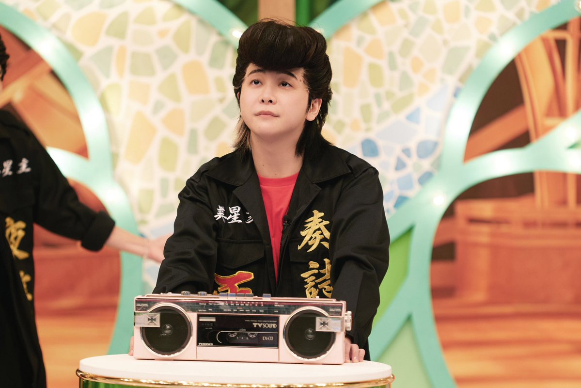 AORINGOHUZIN's tweet photo. TBS系「テレビ×ミセス」ご覧いただき、
ありがとうございました❎
⁡
#いろはの恋は時代をかける チームとの【GOOD DAYゲーム】お茶の間のみなさんは見分けられましたか？👀
⁡
#今さらシロー！ チームとの対決も2週連続大盛り上がりでした💥
⁡
ライブ×ミセスで披露した『Brand New』も見逃し配信でお楽しみください🕸️

来週は緊急生放送でお届けします📺
お見逃しなく！
⁡
▼見逃し配信はこちら
https://t.co/8aTXXoVEoM
⁡
#MrsGREENAPPLE  
#テレビミセス