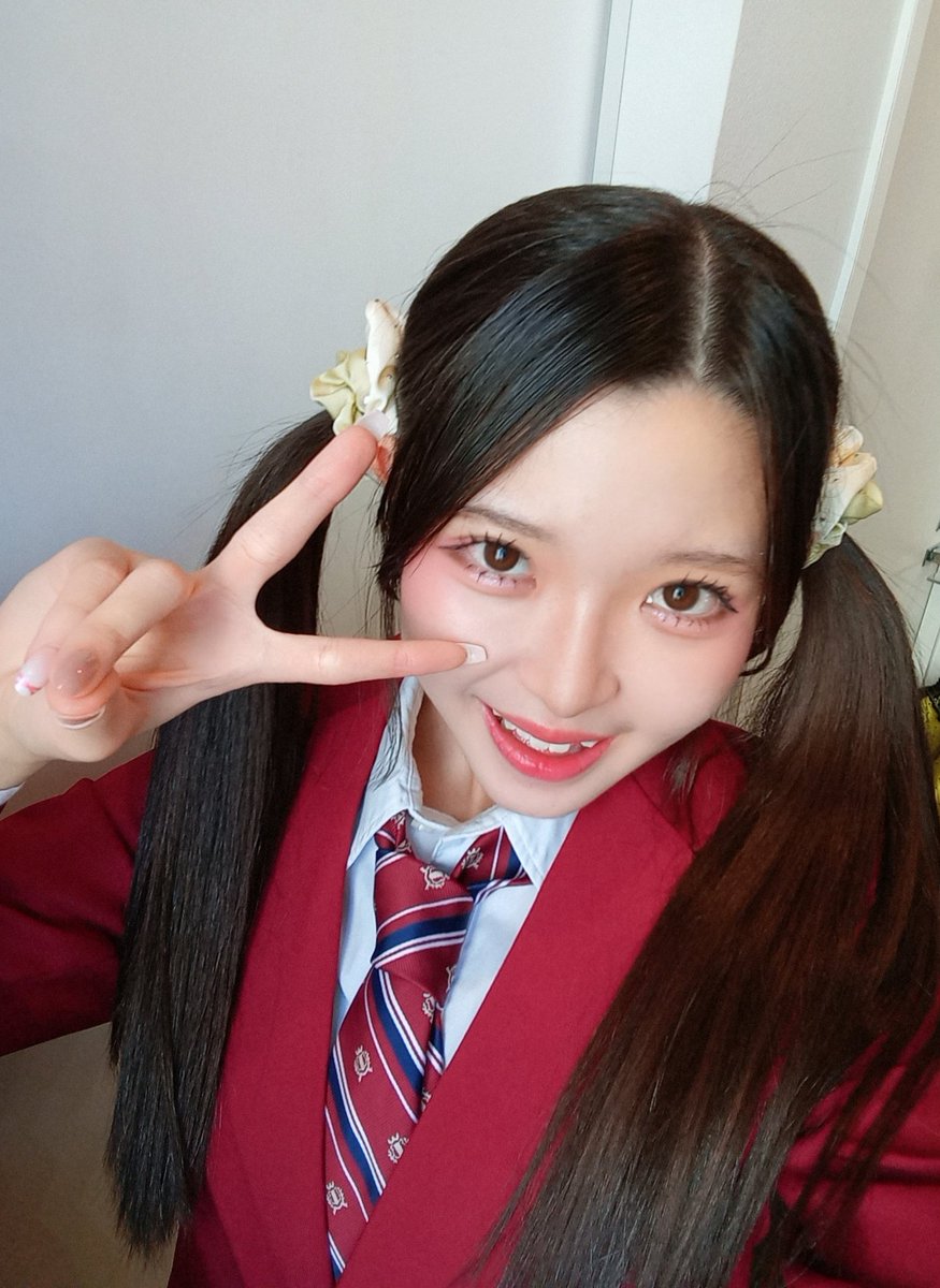 nya_ria_0128's tweet photo. りありあスマイル(՞⸝⸝ɞ̴̶̷ ·̫ ‹⸝⸝)ಣ🎀ᩙ
ちょい高めツインどうかな？？
明日からまた学校も頑張るぞ〜💪💪
みんなも٩( ๑•̀o•́๑ )وｴｲｴｲｵｰ!!

#jk #地下アイドル  #自撮り界隈 https://t.co/j2TCbuQANR