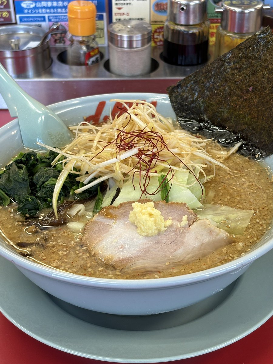 TakuFreeFree's tweet photo. 朝ラーメン→秋葉ギルド→寿司オフ→大宮ニコバー

中々ハードな一日やなw

※寿司オフでもビール飲んでます笑 https://t.co/WdMCmzZ4oD