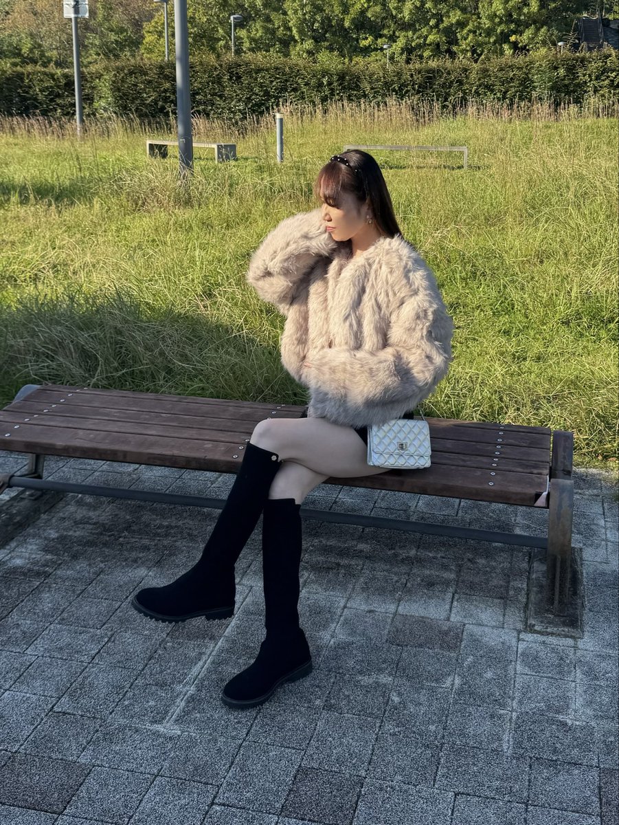 nanacocoonn's tweet photo. SHEIN秋コーデ🍂
SHEINで検索👉👈して、お気に入りの一着を見つけてみて♡実際のフィット感にきっと驚くはず
Search Code【CR5YY】
444079606
ショートパンツ
41687632
ファートップス
42962333
テディフリース
@SHEIN_Official @SHEIN_Japan
#SHEINtrends #SHEINsaveinstyle #PR https://t.co/dT2ExMkxvj