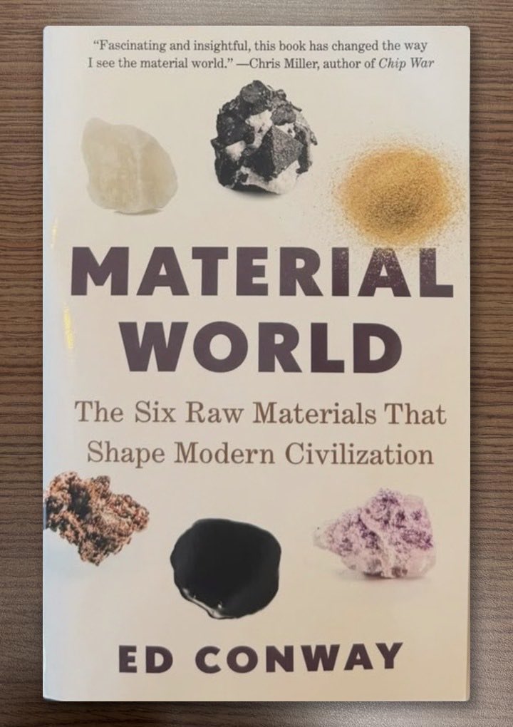 anfranzal's tweet photo. “Material World” de Ed Conway nos hace cuestionarnos no únicamente qué recursos tiene un país, sino qué capacidad posee para transformarlos, incorporarlos a productos de mayor valor agregado y mantener su acceso a ellos.
Una lectura muy recomendable. https://t.co/701OpAVMXC