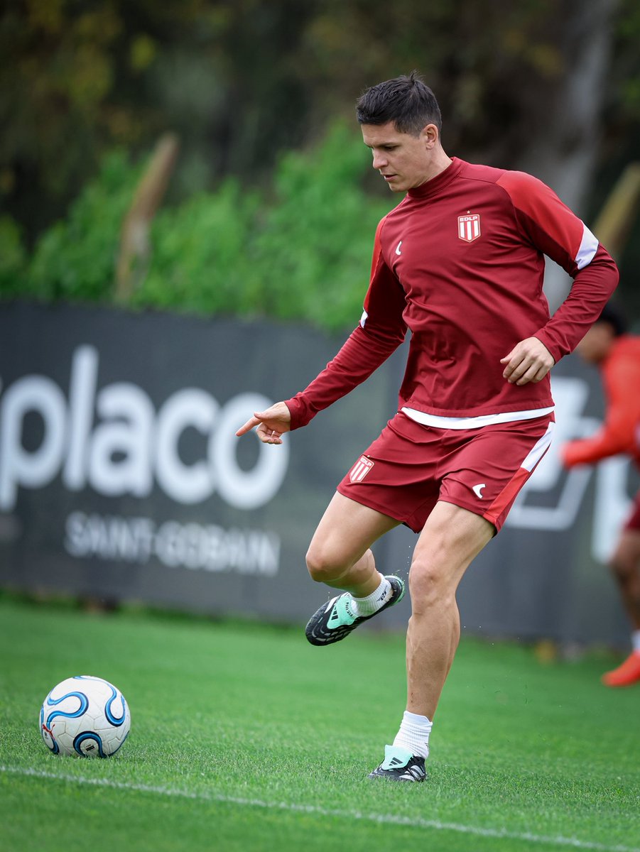 EdelpOficial's tweet photo. Semifinal a la vista 🔜🏆 

Jueves 🆚 Flamengo en UNO https://t.co/mUxw3e6lsA