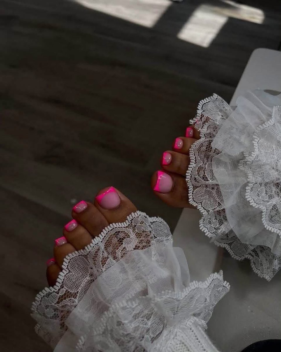 favscorpioooo's tweet photo. it’s always the little things that make you feel the prettiest 🥹🎀 https://t.co/VKNYfAR8N9