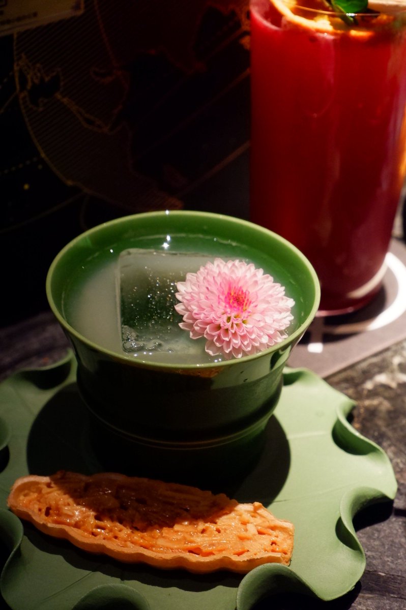 MG7md9t5RrC7RMl's tweet photo. [今日は良い天気だ！友達と一緒に人気の「捞碌牌」を食べに行くよ～香ばしくて美味しいからおすすめだ！]， https://t.co/xyMszTRg89