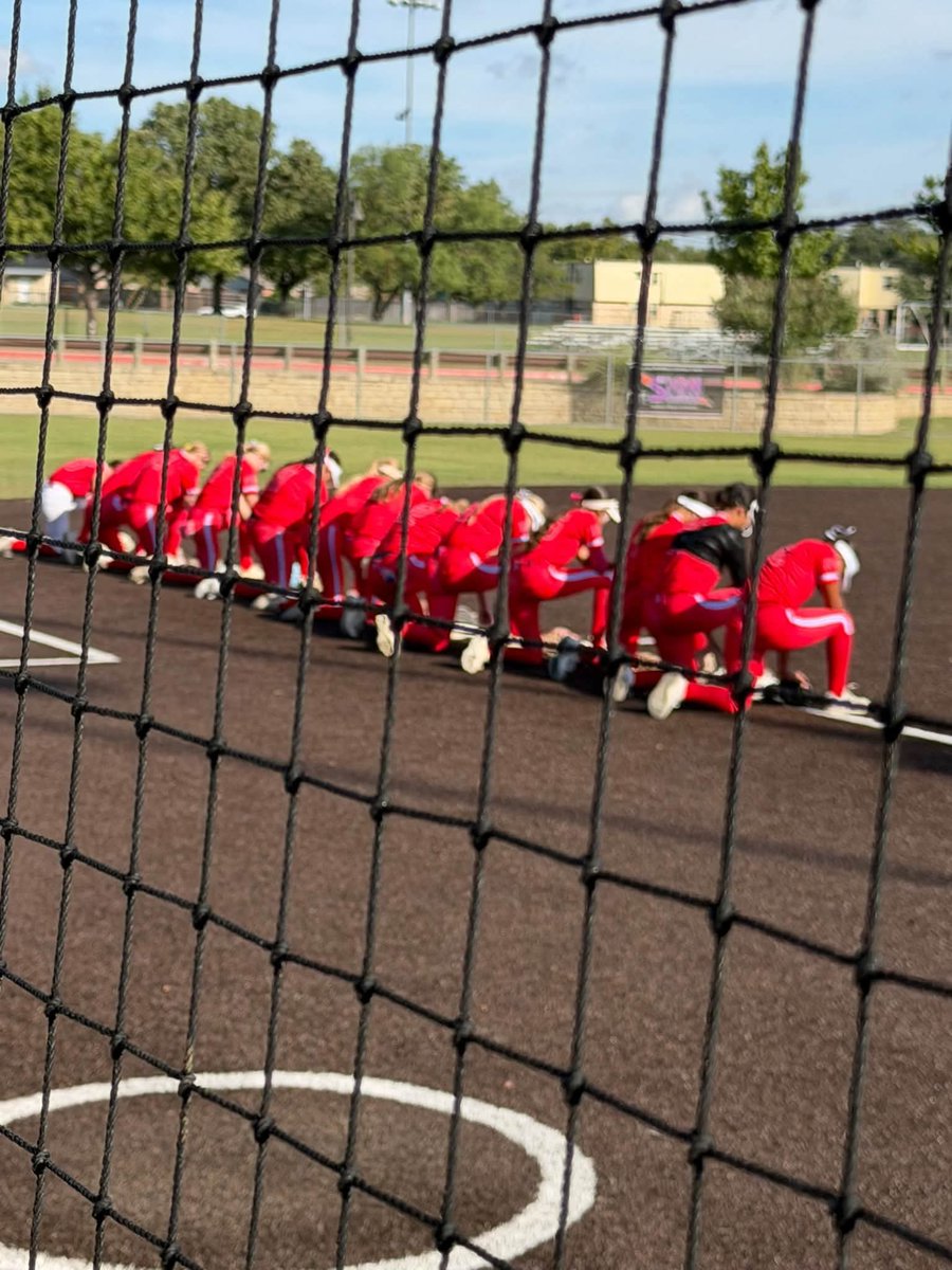 emorales_35's tweet photo. Love how my team loves the lord ❤️🙏✝️

@BC16UPremier @BCPremier_FP https://t.co/k6ckyjECcL