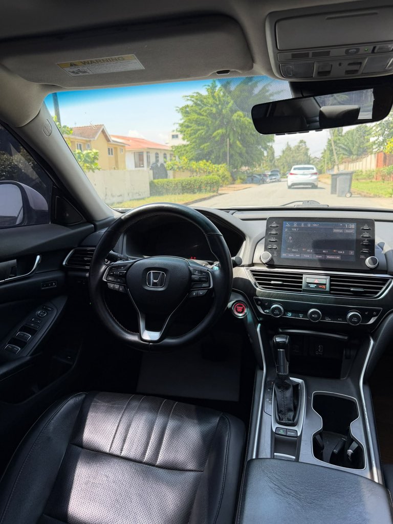 d2deals_'s tweet photo. 2018 HONDA ACCORD TOURING 2.0T 🔥
💰 279,000 GHC

Heads-Up Display • Keyless Entry/Exit • Wireless Charging Pad • Push Start • Remote Start • Sunroof • Ventilated Seats • Touch Infotainment • Rear View Camera • Honda Sensing Technology

📞 Call/WhatsApp: 0503034065
D2Deals — Driven By Excellence.