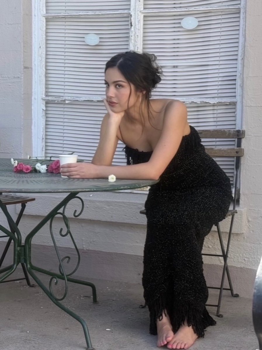 wishfortragedy's tweet photo. She’s so fucking classy https://t.co/7AsvqLJG0f