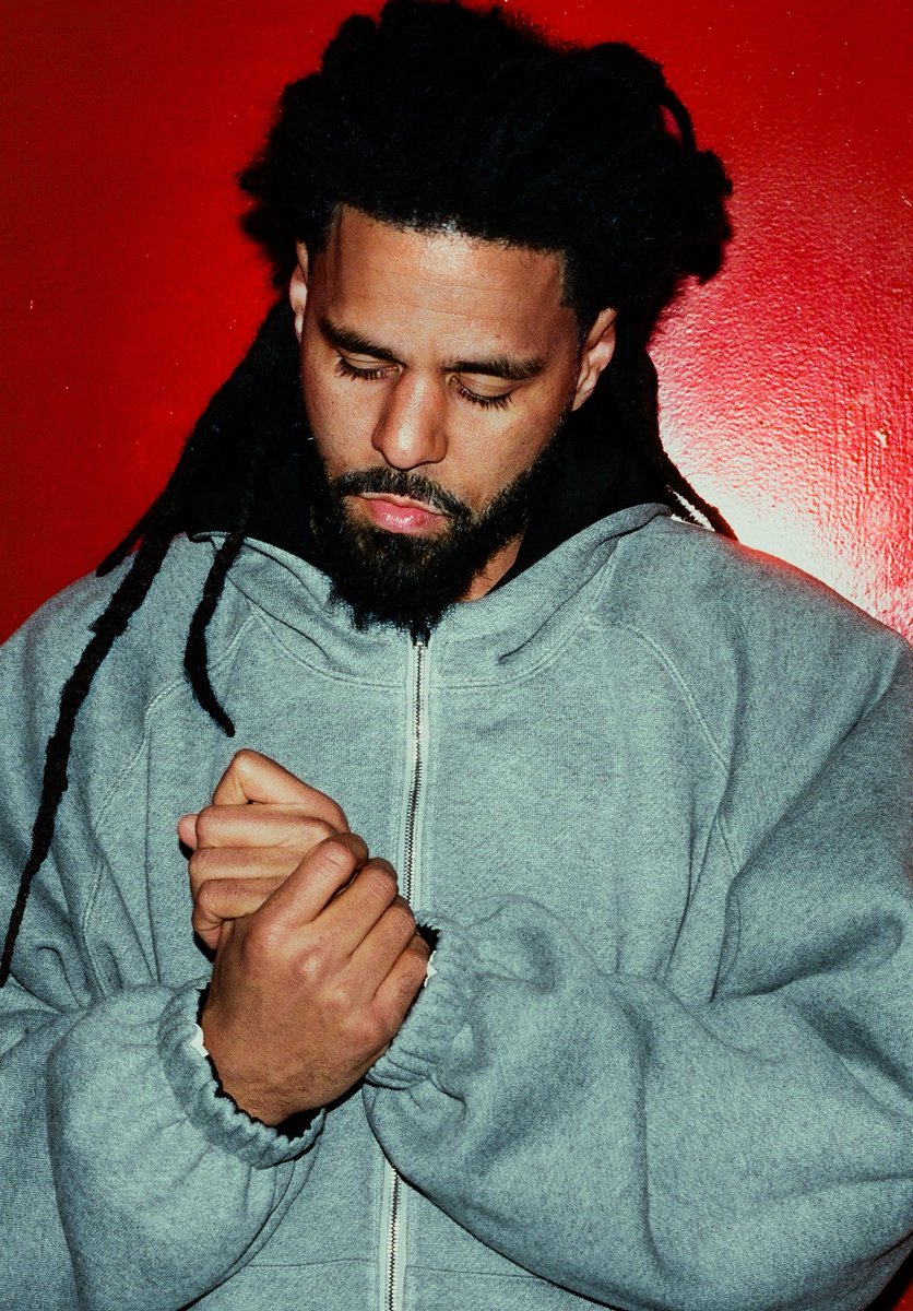 HipHopAllDay's tweet photo. Drake and J. Cole have not submitted ANY of their 2026 releases for the upcoming GRAMMY awards ❌🏆 https://t.co/ZTUpH39vTG