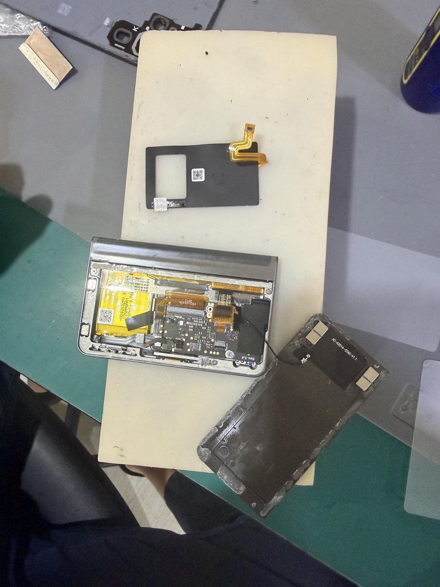 DesWeb4's tweet photo. I’ve opened my Ledger Stax and need help checking whether everything looks normal.

Could anyone familiar with Ledger Stax hardware inspect my photos and tell me if you notice anything unusual, missing components, signs of tampering, or potential security concerns?

I’m concerned about the recent security issues and want to know whether my device is safe to use.

Any help or expert advice would be greatly appreciated.

@Ledger #LedgerStax #CryptoSecurity
