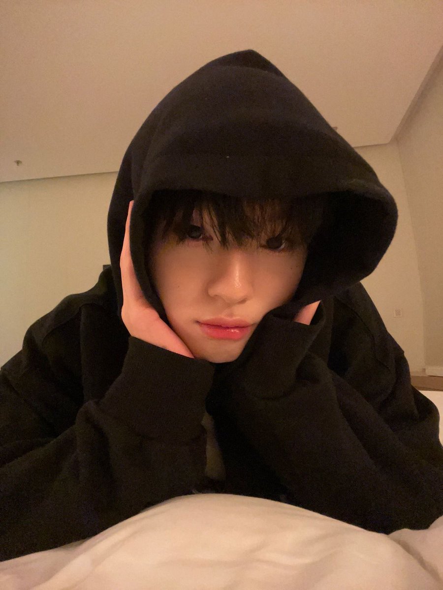 bbozzang526's tweet photo. 귀여우셔서 관심….? 뭐 그런 거…,,? 있습니다만 ㅋ.,ㅋ https://t.co/ztGR08eRoO