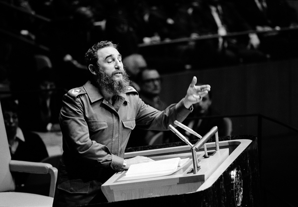 FelixDuarteOrte's tweet photo. #FidelPorSiempre: "El 12/10/ 1979,  habló en @ONU_es. Allí proclamó q unía a los pueblos la determinación de defender la colaboración entre los países, el libre desarrollo nacional y social, la soberanía, la seguridad, la igualdad y la libre determinación". #CubaViveEnSuHistoria https://t.co/mYi8RwgyH7