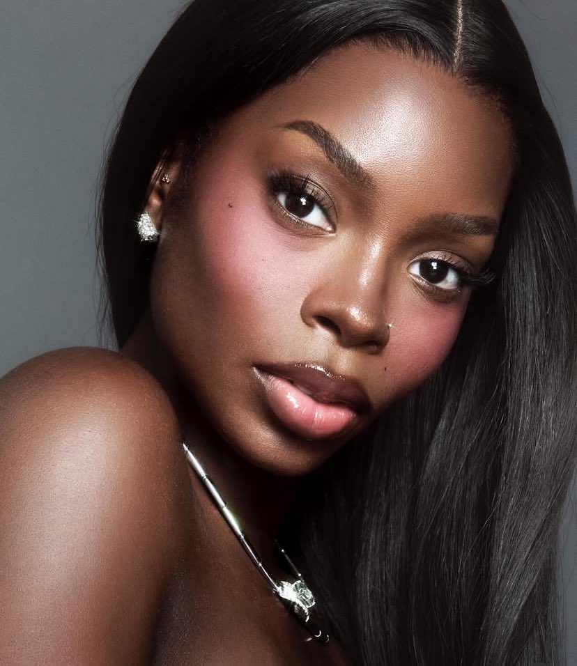 suckaworld's tweet photo. she would have won her cycle of ANTM. https://t.co/XInQG3kO8C