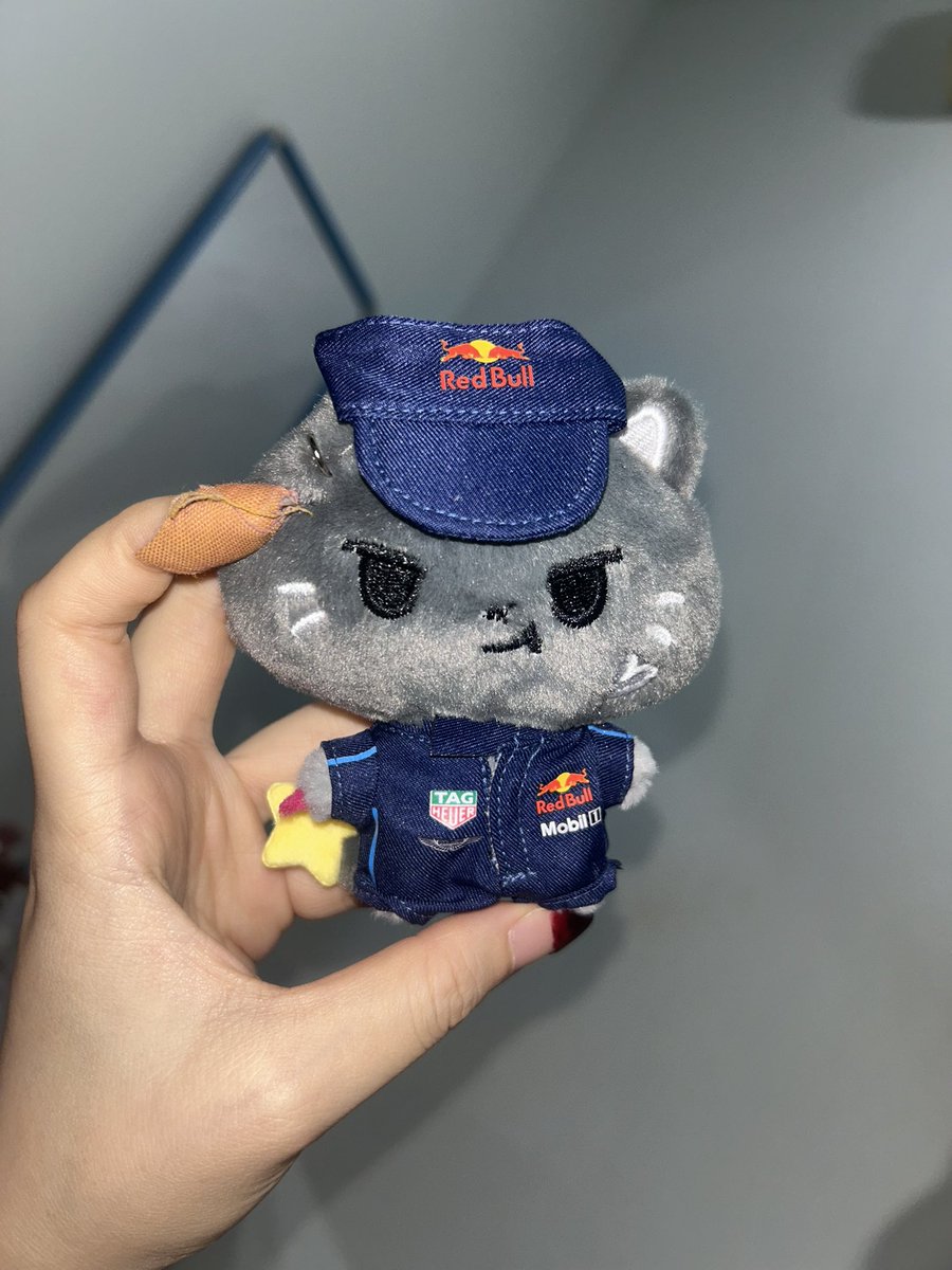 gguksthighs's tweet photo. nox verstappen nim (had to cut a hole for his tail)

@ENHYPEN_members #noxstar #enchin #엔친 #엔하이픈 #녹스타 https://t.co/rIkxldckEZ