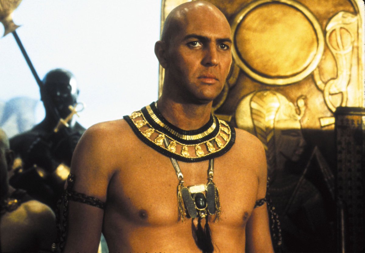 ChandlerBeleck's tweet photo. this is just my opinion but I think Arnold vosloo would make a good DCU black Adam. He has the tone right for black Adam seeing him in rolls like a mummy. What do people think?#DComics https://t.co/ameWjvLtvp