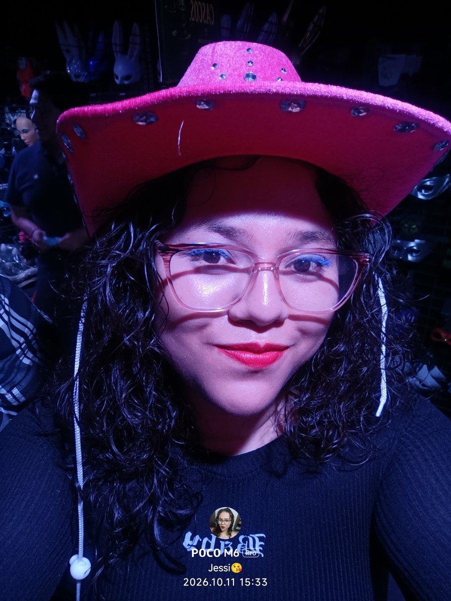 JessGarx tweet picture