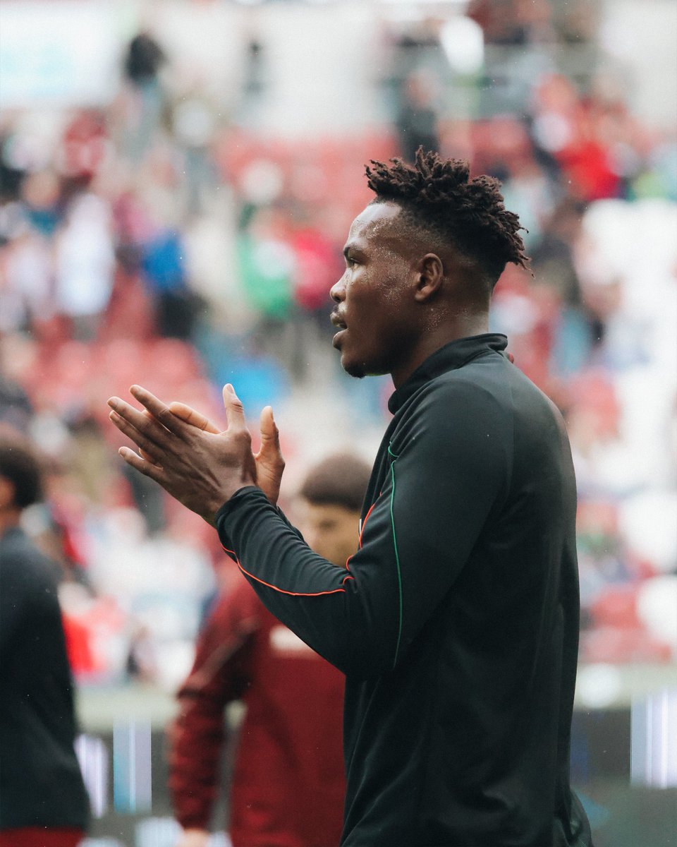 FCA_World's tweet photo. A huge performance at home!

#FCAFCB https://t.co/fy7zGn3mBy