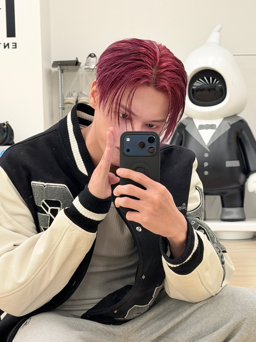 blkkitty_wy's tweet photo. 미안하다고 사진 3장 들고온 남자 사랑해야지 https://t.co/2ErgcDycqI