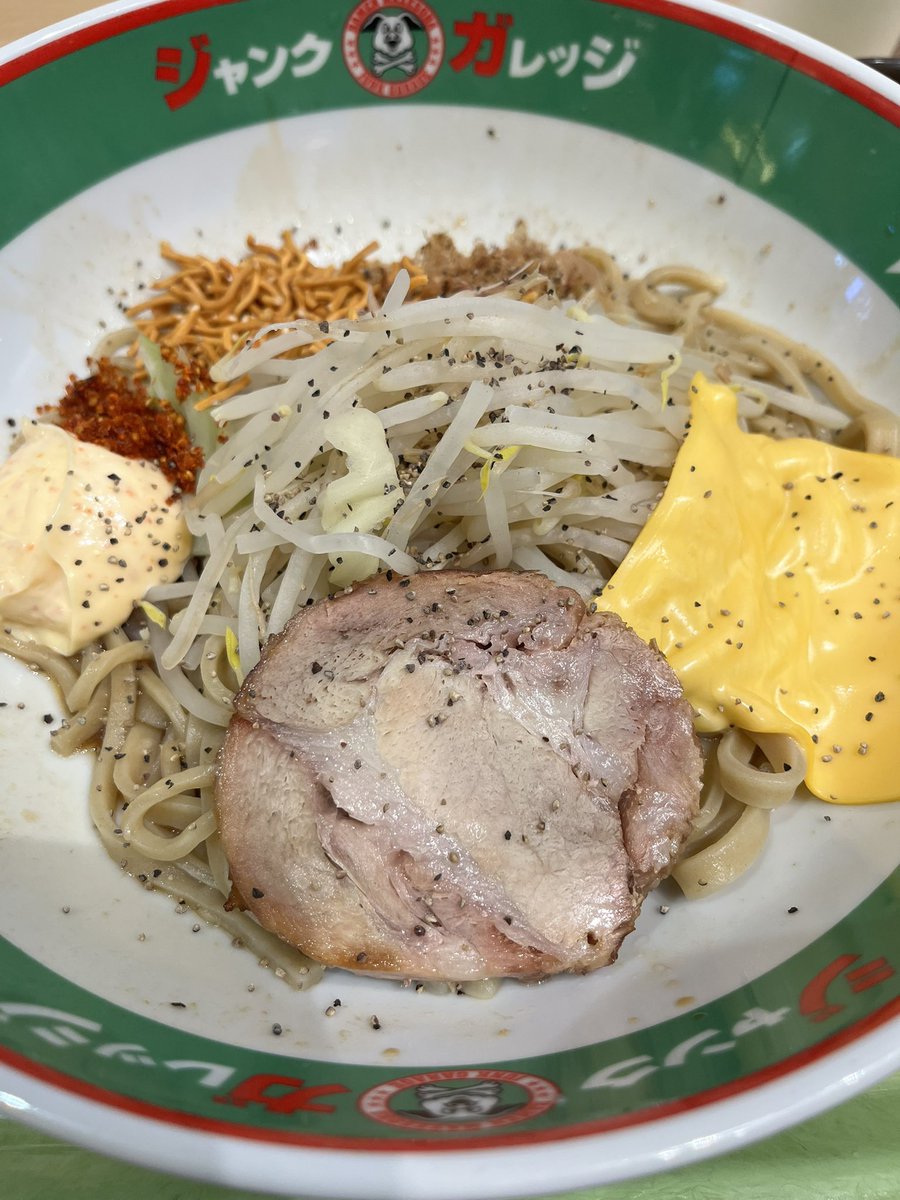 2024_08_24's tweet photo. 明日から仕事だから今回は控えめににんにくなし油なしのヘルシーにしたけどそれでも十分美味しくて食べ応えあったから大満足 https://t.co/RKj59Cxzbs