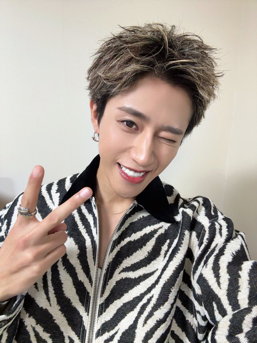 GUM_aoi's tweet photo. G.U.M 10th ANNIVERSARY LIVE TOUR 
 後夜祭✨

色んな意味で特別な日になりましたね👏
昨日の今日を共有できるのって素敵だ
改めてツアーを走り切り各公演のライブGUMがGUMらしくいられたように感じます。
GUMiみんなにも色んな想いあると思うけど、
ツアー最後まで走らせてくれて、
ありがとう🤝 https://t.co/7ZB1J6B9EE