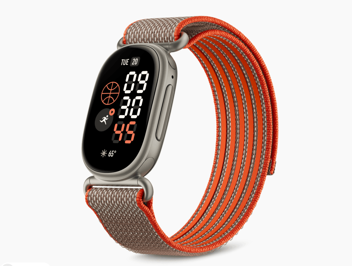 stufflistings's tweet photo. Fitbit Edge Stephen Curry Special Edition. https://t.co/qhn1HrVHvW